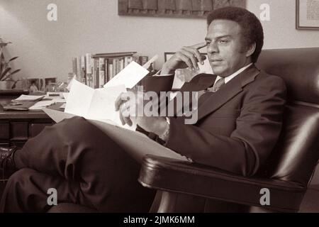 Andrew Young, membre du Congrès démocratique de Géorgie, a propos de 6 mai 1976. (ÉTATS-UNIS) Banque D'Images