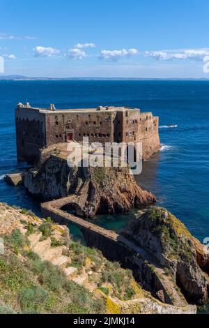 Vue sur le fort de Saint-Jean-Baptiste sur l'île de Berlenga Grande au Portugal Banque D'Images