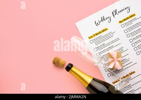 Concept de planificateur de mariage au champagne Banque D'Images