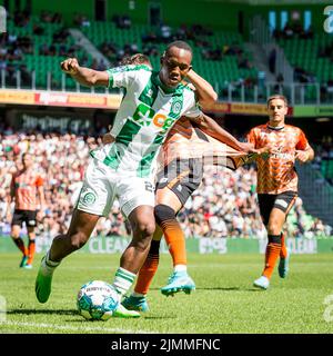 GRONINGEN - (lr) pendant le match néerlandais Eredivisie entre le FC Groningen et le FC Volendam au stade Euroborg de 7 août 2022 à Groningen, pays-Bas. ANP COR LASKER Banque D'Images