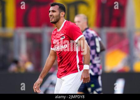 ALKMAAR, PAYS-BAS - AOÛT 7 : Vangelis Pavlidis d'AZ Alkmaar regarde pendant le match néerlandais entre les Aigles Alkmaar et Vas-y les AFAS Stadion on 7 août 2022 à Alkmaar, pays-Bas (photo de Patrick Goosen/Orange Pictures) Banque D'Images