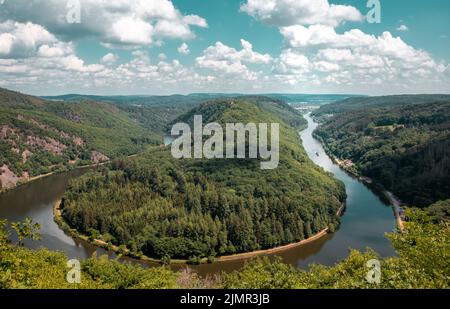 Boucle Saar vue spectaculaire sur la vallée de la rivière Saar Banque D'Images
