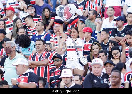 Recife, Brésil. 07th août 2022. PE - Recife - 08/07/2022 - BRAZILIAN D 2022, SANTA CRUZ X TOTCANINOPOLIS - supporters lors d'un match entre Santa Cruz et Tocantinopolis au stade Arruda pour le championnat brésilien D 2022. Photo: Rafael Vieira/AGIF/Sipa USA crédit: SIPA USA/Alay Live News Banque D'Images