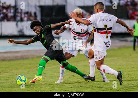 Recife, Brésil. 07th août 2022. PE - Recife - 08/07/2022 - BRAZILIAN D 2022, SANTA CRUZ X TOTCANINOPOLIS - Alan Maia joueur de Tocantinopolis lors d'un match contre Santa Cruz au stade Arruda pour le championnat brésilien D 2022. Photo: Rafael Vieira/AGIF/Sipa USA crédit: SIPA USA/Alay Live News Banque D'Images