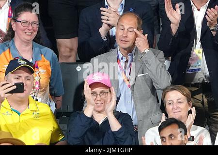 Prince Edward, comte de Wessex, regarde le match de la médaille d'or entre le Canada et l'Australie au Smithfield le dixième jour des Jeux du Commonwealth de 2022 à Birmingham. Date de la photo: Dimanche 7 août 2022. Banque D'Images