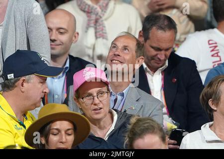 Prince Edward, comte de Wessex, regarde le match de la médaille d'or entre le Canada et l'Australie au Smithfield le dixième jour des Jeux du Commonwealth de 2022 à Birmingham. Date de la photo: Dimanche 7 août 2022. Banque D'Images