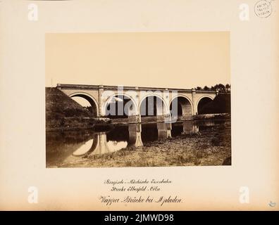 Architecte inconnu, Bergisch-Märkische Eisenbahn, Wupperbrücke près d'Opladen (env 1868) : vue. Photo sur carton, 39,8 x 52,5 cm (y compris les bords de numérisation) N.N. : Bergisch-Märkische Eisenbahn. Opladen Banque D'Images