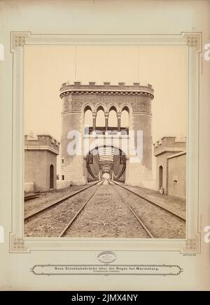 Architecte inconnu, pont de Nogat près de Marienburg (sans date): Vue. Photo sur carton, 58,2 x 42,1 cm (y compris les bords de balayage) Schwedler Johann Wilhelm (1823-1894): Neue Nogatbrücke, Marienburg Banque D'Images