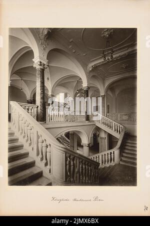 Architecte inconnu, Académie royale de Poznan (1910): Escalier avec vue intérieure. Photo sur carton, 41,6 x 28,8 cm (y compris les bords) Fürstenau Eduard August Wilhelm (1862-1938): Königliche Akademie, Posen Banque D'Images