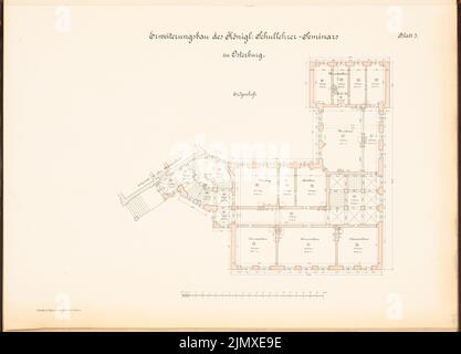 Architecte inconnu, séminaire d'enseignants à Osterburg (env 1888): Grundriss EG. Lithographie colorée sur papier, 49,4 x 68,8 cm (y compris les bords de numérisation) N.N. : Lehrerséminaire, Osterburg Banque D'Images