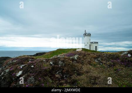 Vue sur le phare d'Elie sur le Firth of Forth en Écosse Banque D'Images