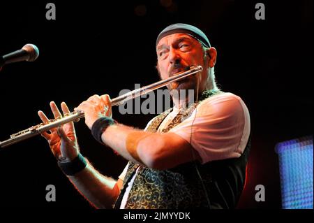 Munich, Allemagne. 14th juillet 2008. ARCHIVE PHOTO: Ian ANDERSON atteint 75 ans sur 10 août 2022, Ian ANDERSON, SCO, Jethro Tull (groupe rock), chanteur et multi-instrumentaliste, live, concert, scène, etape, querfloete.13.07.2008. ? Credit: dpa/Alay Live News Banque D'Images