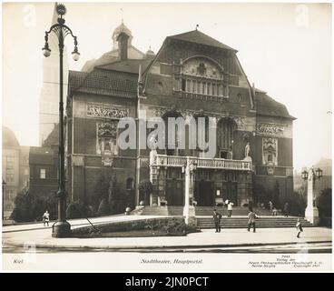 Seeling Heinrich (1852-1932), théâtre municipal de Kiel (1913) : portail Haupt. Photo, 20,1 x 24,7 cm (y compris les bords de balayage) Seeling Heinrich (1852-1932): Stadttheater à Kiel (1913) Banque D'Images