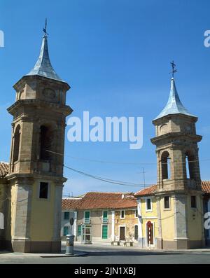 TORRES EN LA PLAZA DE LA ADUANA. Emplacement : EXTÉRIEUR. LA CAROLINE DU SUD. JAÉN. ESPAGNE. Banque D'Images