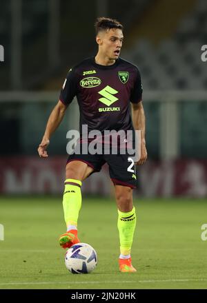 Turin, Italie, le 6th août 2022. Samuele Ricci du FC de Turin lors du match de Coppa Italia au Stadio Grande Torino, Turin. Le crédit photo devrait se lire: Jonathan Moscrop / Sportimage Banque D'Images