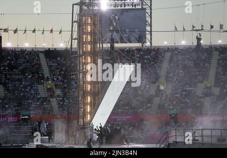 Birmingham, Angleterre, le 8th août 2022. Un aperçu général pendant la représentation lors de la cérémonie de clôture des Jeux du Commonwealth au stade Alexander. Crédit photo devrait se lire: Paul Terry crédit: Paul Terry photo/Alamy Live News Banque D'Images