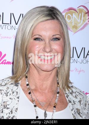 DOSSIER pics : Olivia Newton-John 1948-2022. Las Vegas, Nevada, États-Unis. 11th avril 2022. Olivia Newton-John photographié à Olivia Newton-John « Summer Nights », au Flamingo Las Vegas à Las Vegas, NV sur 11 avril 2014. Crédit: Erik Kabik Photographie/Media Punch/Alamy Live News crédit: MediaPunch Inc/Alamy Live News Banque D'Images