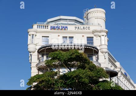 Park Inn by Radisson Hotel, Southend vue extérieure sur la mer Banque D'Images