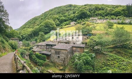 Complexe ethnographique 'OS Teixois', situé dans les Asturies, en Espagne, et d'intérêt touristique pour son ingéniosité hydraulique. Banque D'Images