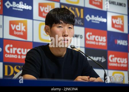 Gent. Belgique, 09 août 2022, le joueur de KAA Gent Hyunseok Hong (Hongy) photographié lors d'une conférence de presse du club belge de football KAA Gent pour présenter un nouveau joueur, mardi 09 août 2022 à Gand. BELGA PHOTO JAMES ARTHUR GEKIERE Banque D'Images