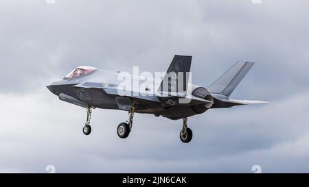 Lockheed Martin F-35A Lightning II vu en approche à RAF Lakenheath, Suffolk. Pris le 3rd août 2022. Banque D'Images