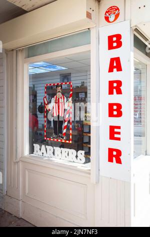 Entrée au salon de coiffure turc de Westgate Guisborough North Yorkshire England Banque D'Images