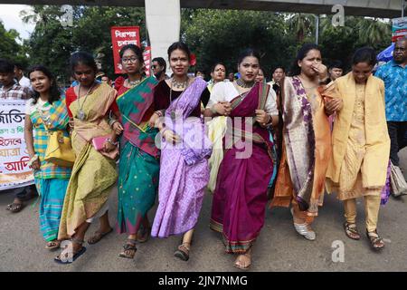 Dhaka, Bangladesh. 9th août 2022. Les membres des minorités ethniques du Bangladesh observent la Journée internationale des peuples autochtones à Dhaka, au Bangladesh, au 9 août 2022. (Credit image: © Suvra Kanti Das/ZUMA Press Wire) Banque D'Images