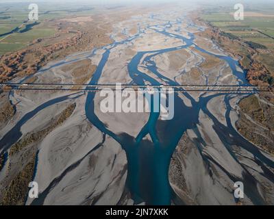 Image aérienne de la rivière Rakaia, Nouvelle-Zélande Banque D'Images