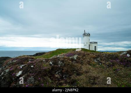 Vue sur le phare d'Elie sur le Firth of Forth en Écosse Banque D'Images