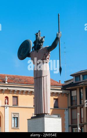 Italie, Lombardie, Pavie, place Piazzale Minerva, Minerva Monument de Francesco Messina date 1939 Banque D'Images