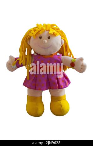 poupée fille ragdoll portant une robe douce peluche isolée sur fond blanc Banque D'Images
