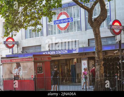 Station de métro Holborn, Londres, Angleterre, UK.Signs, signalisation Banque D'Images