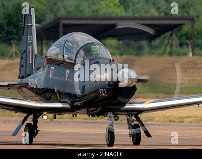 RAF Texan T6C ZM332 arrivée au Royal International Air Tattoo Banque D'Images