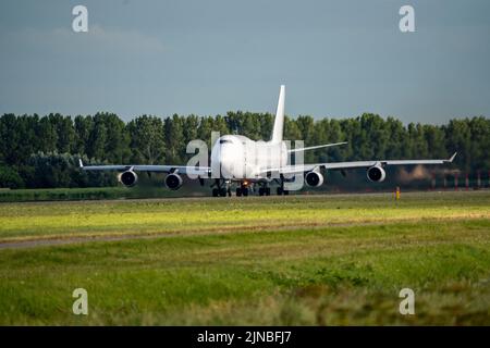 Aéroport d'Amsterdam Shiphol, Polderbaan, l'une des 6 pistes, N703CK, Pacific Air Cargo Boeing 747-400(F), décollage, Banque D'Images