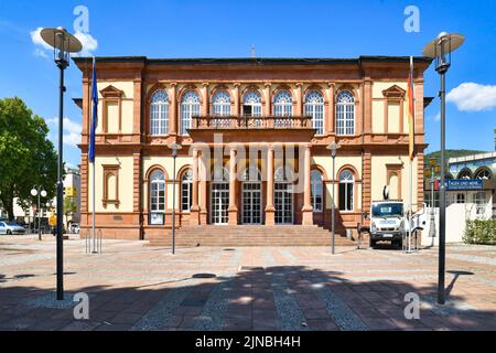 Neustadt an der Weinstrasse, Allemagne - août 2022 : Saalbau, centre multifonctionnel de congrès et d'événements culturels Banque D'Images