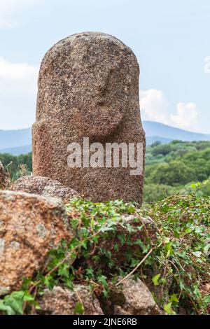 Monument en pierre préhistorique à Filitosa, Corse, France Banque D'Images