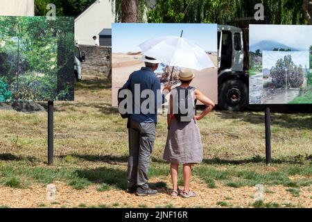 La Gacilly, exposition photographique extérieure ,2022 Banque D'Images