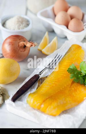 Ingrédients d'Haddock et de kedgeree fumés - dof peu profond Banque D'Images