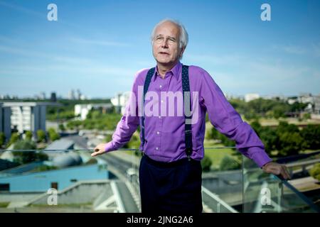 Berlin, Allemagne. 09th juin 2021. Harald Schmidt, artiste de cabaret, acteur, présentateur, animateur, Pose pour une photo à Berlin, 9 juin 2021. Copyright: Janine Schwithz/ photothek.de crédit: dpa/Alay Live News Banque D'Images