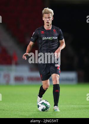 Lasse Sorensen de Lincoln City pendant la Carabao Cup, premier match au stade Eco-Power, Doncaster. Date de la photo: Mardi 9 août 2022. Banque D'Images