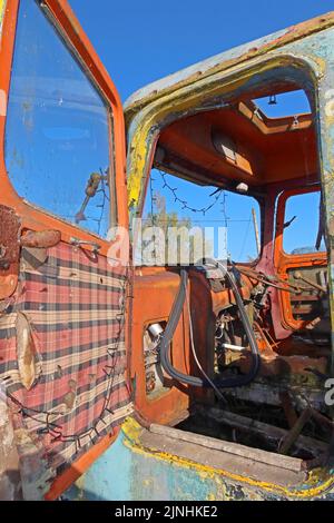 Délabrement d'un vieux camion Foden à Heath Lane, Northwich, Cheshire, Angleterre, Royaume-Uni, CW8 4RH Banque D'Images