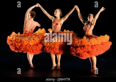 Vérone, Italie. 11th août 2022. Momix pendant MOMIX - Retour à Momix, Théâtre de Vérone, Italie, 11 août 2022 crédit: Agence de photo indépendante/Alamy Live News Banque D'Images
