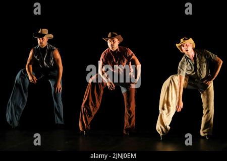 Vérone, Italie. 11th août 2022. Momix pendant MOMIX - Retour à Momix, Théâtre de Vérone, Italie, 11 août 2022 crédit: Agence de photo indépendante/Alamy Live News Banque D'Images