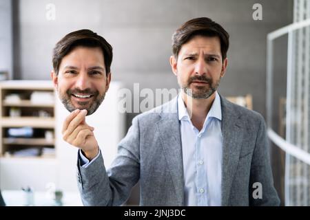 Trouble de l'auto-Imposteur et dépression. Homme avec panique et Phobia Banque D'Images
