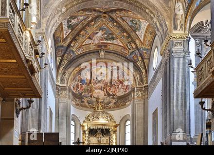 La cathédrale de Parme intérieurs, l'architecture et les détails d'œuvres d'art. Emilie Romagne, Italie. Banque D'Images