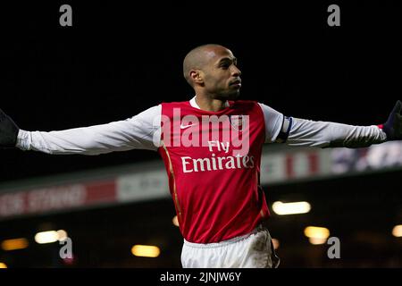 Photo du dossier datée du 13-01-2007 de Thierry Henry, qui a tourmenté les défenseurs à travers huit saisons avec les Gunners, au cours de laquelle il a gagné le Golden Boot quatre fois. Date de publication : vendredi 12 août 2022. Banque D'Images