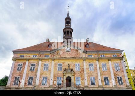 Hôtel de ville médiéval de la ville de Narva en Estonie. Banque D'Images