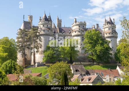 France, Oise, Picardie, Pierrefonds, Château de Pierrefonds // France, Oise (60), Picardie, Pierrefonds, château de Pierrefonds Banque D'Images