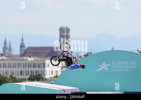 Iveta Miculycova (République tchèque). BMX Freestyle femmes Giold Medal. Championnats d'Europe Munich 2022 Banque D'Images