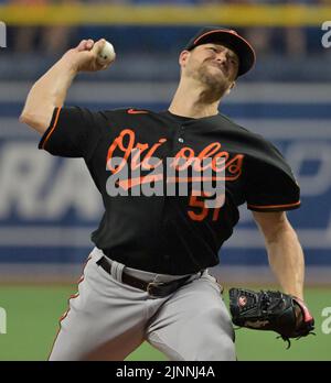 Saint-Pétersbourg, États-Unis. 12th août 2022. Baltimore Orioles starter Austin Voth s'oppose aux Tampa Bay Rays pendant le sixième repas au Tropicana Field à Saint-Pétersbourg, Floride, le vendredi 12 août 2022. Photo de Steve Nesius/UPI crédit: UPI/Alamy Live News Banque D'Images